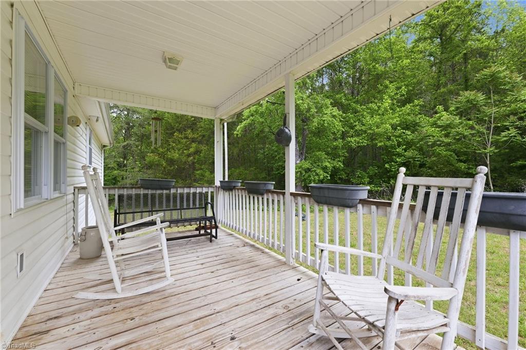851 Case School Road Property Photo 31