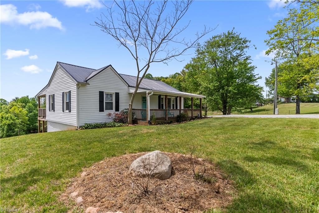 4532 Nc Highway 18 N Property Photo 1