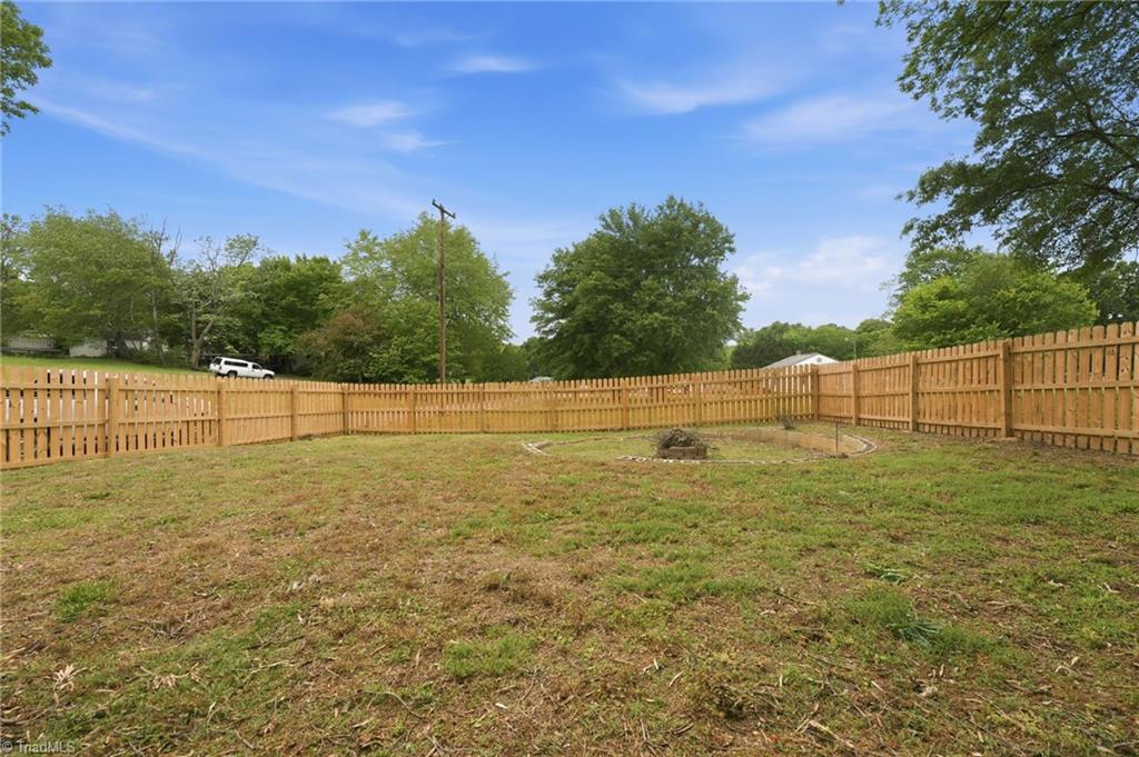 215 Home Avenue Property Photo 20