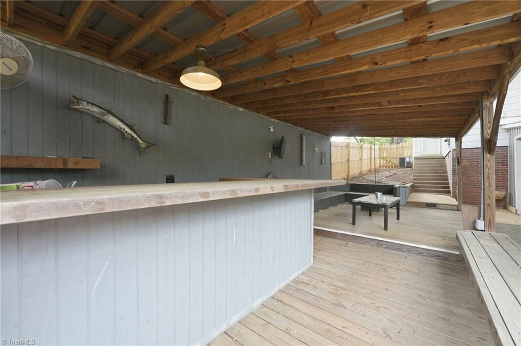 215 Home Avenue Property Photo 44