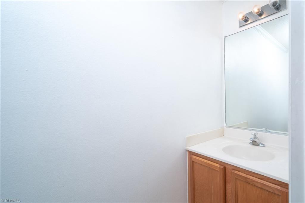 5709 Waterpoint Drive Property Photo 14