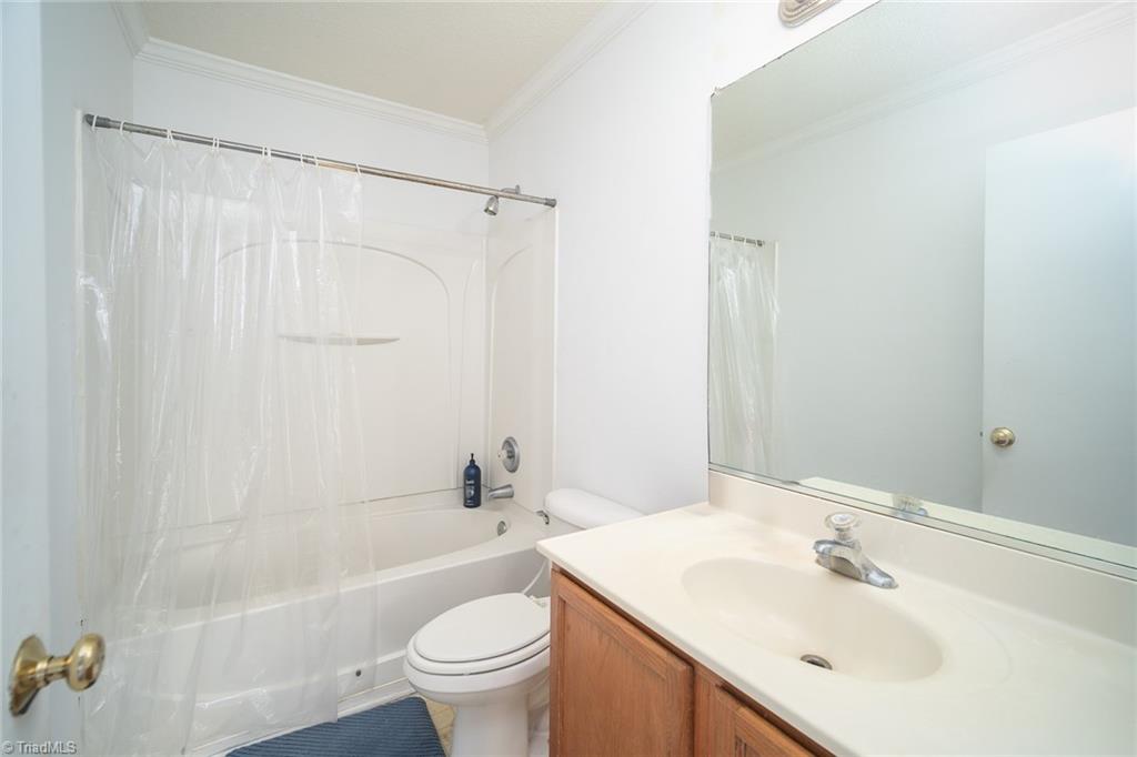 5709 Waterpoint Drive Property Photo 16