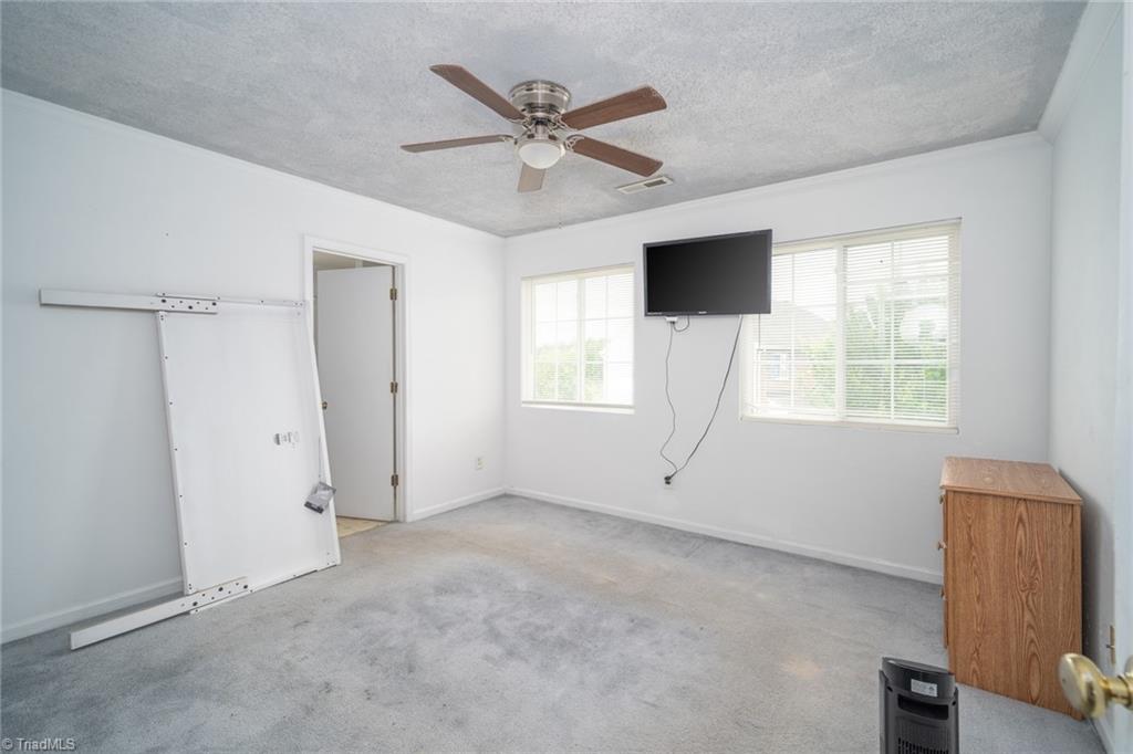 5709 Waterpoint Drive Property Photo 18
