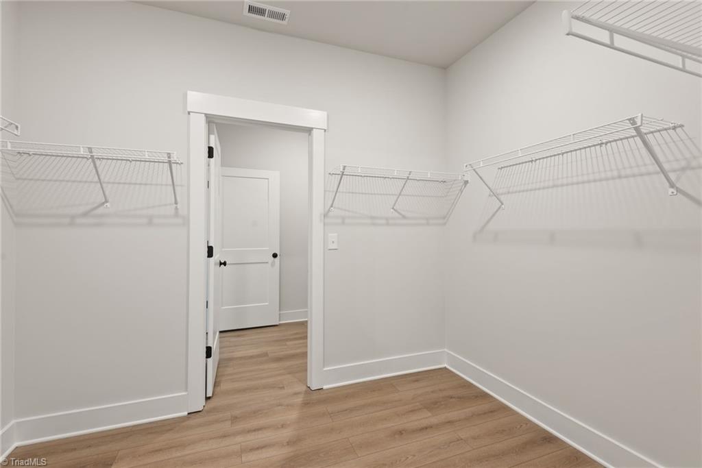 2114 Scallans Lane Property Photo 20