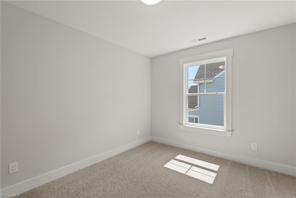 2114 Scallans Lane Property Photo 30