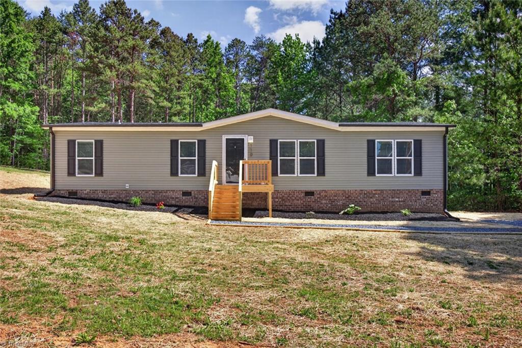 170 Harvick Lane Property Photo 1