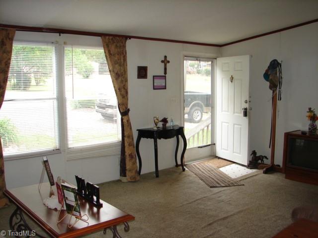 2192 South Lake Drive Property Photo 2