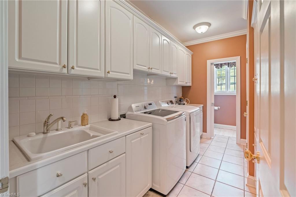 891 Olde Charter Circle Property Photo 31