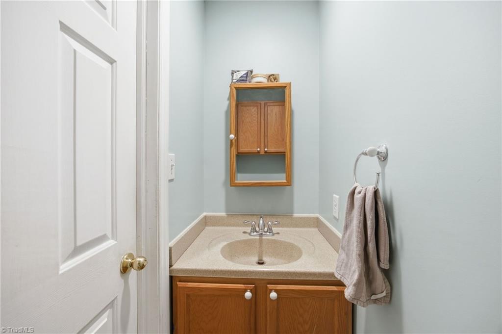 206 3rd Avenue Property Photo 37