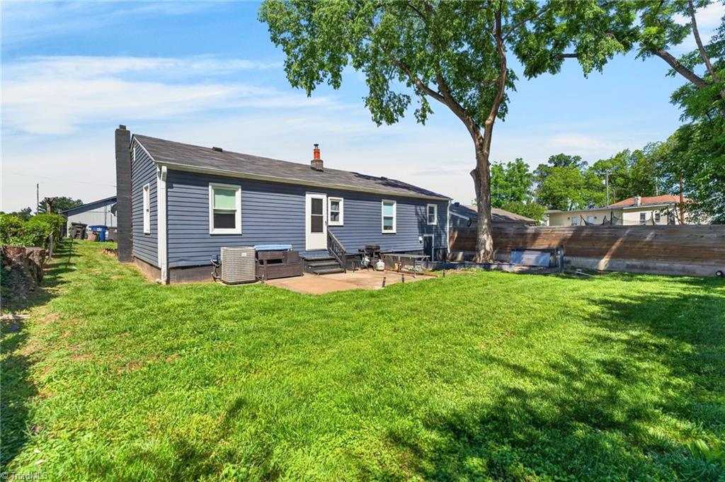 309 Beaumont Street Property Photo 4