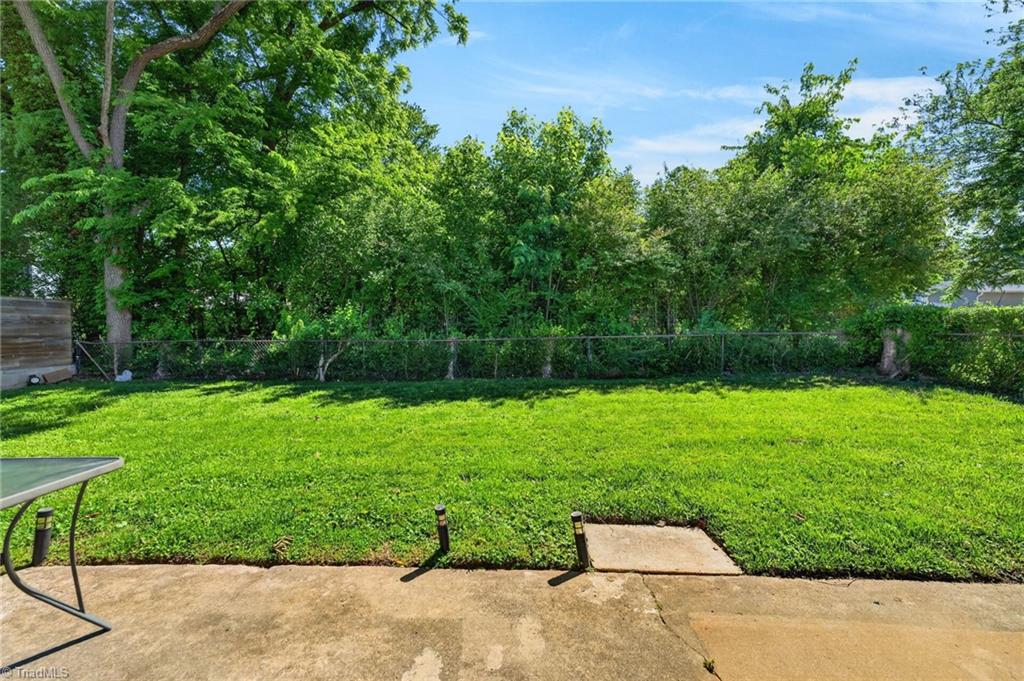 309 Beaumont Street Property Photo 7