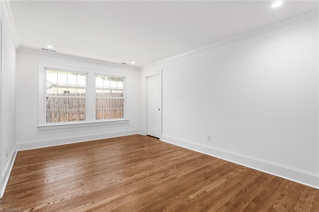 1109 Buckingham Road Property Photo 26