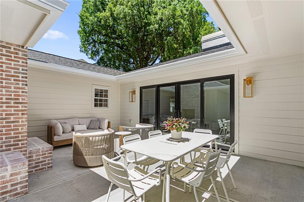 1109 Buckingham Road Property Photo 41