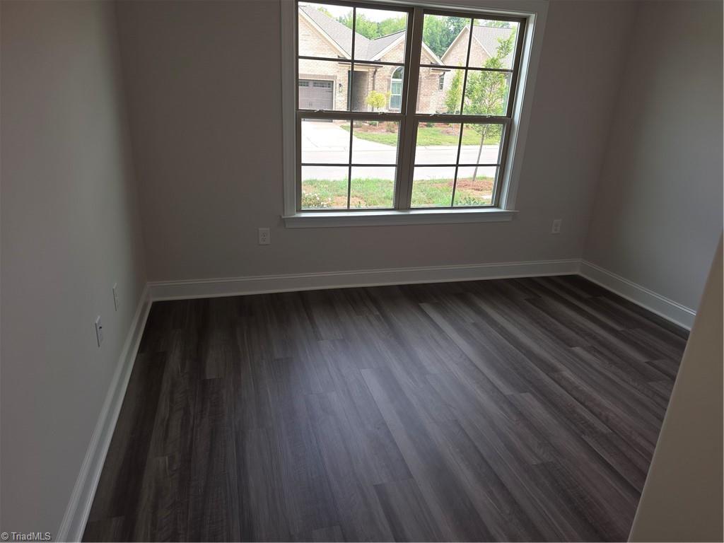 1554 Barnstable Court Property Photo 17