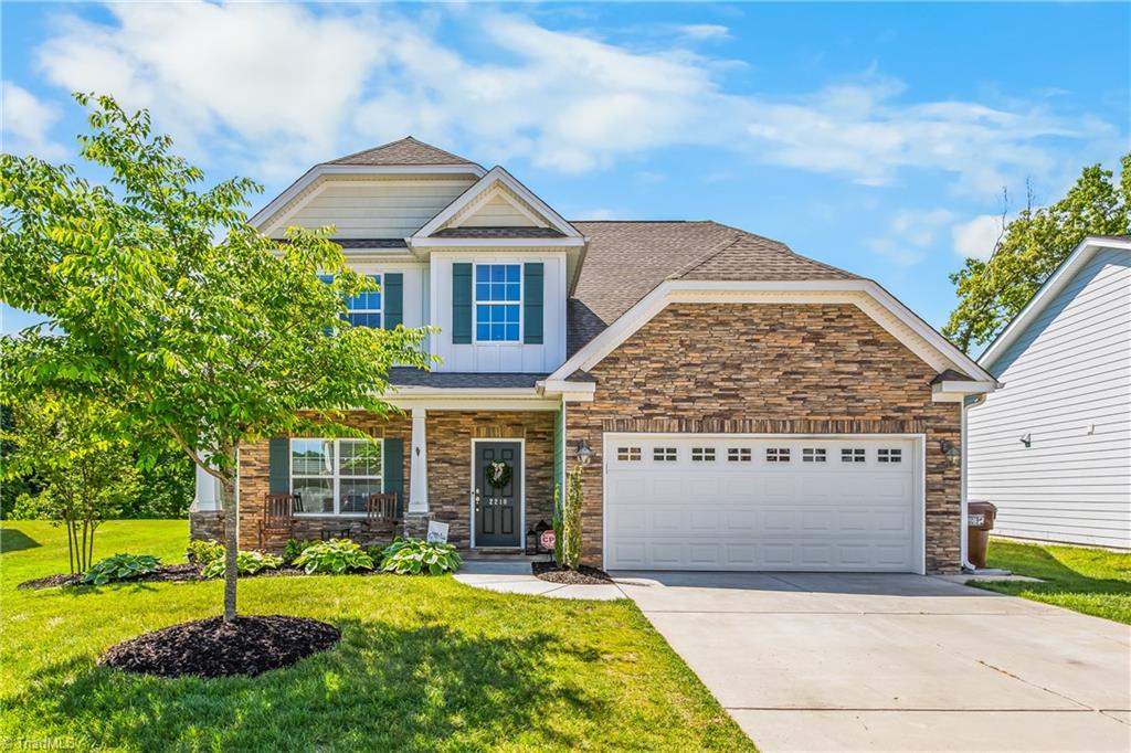 2210 Starfall Drive Property Photo 1