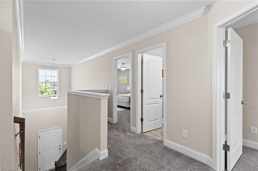 2210 Starfall Drive Property Photo 22