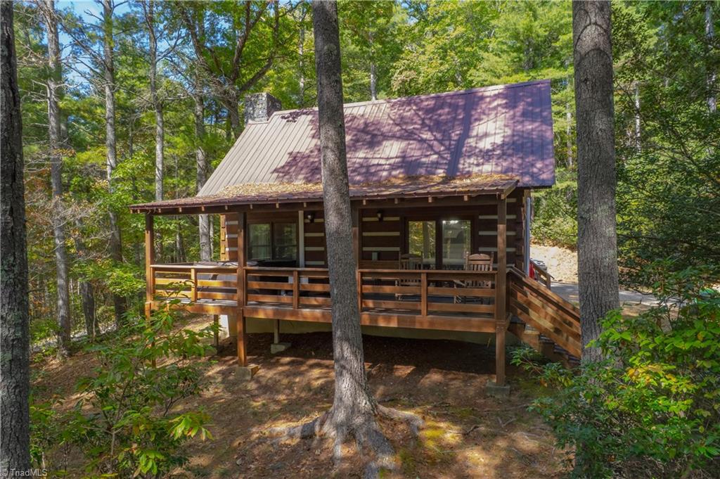 1105 Fall Creek Road Property Photo 7