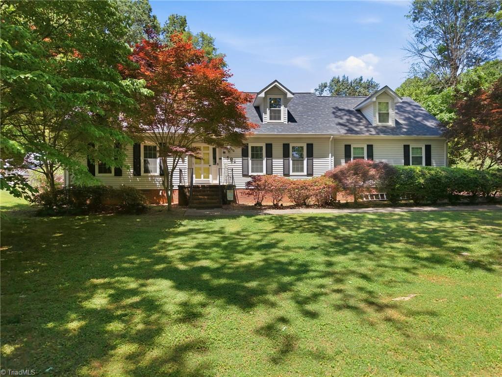 502 Camelot Drive Property Photo 1