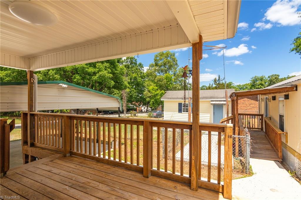 214 Moon Street Property Photo 25