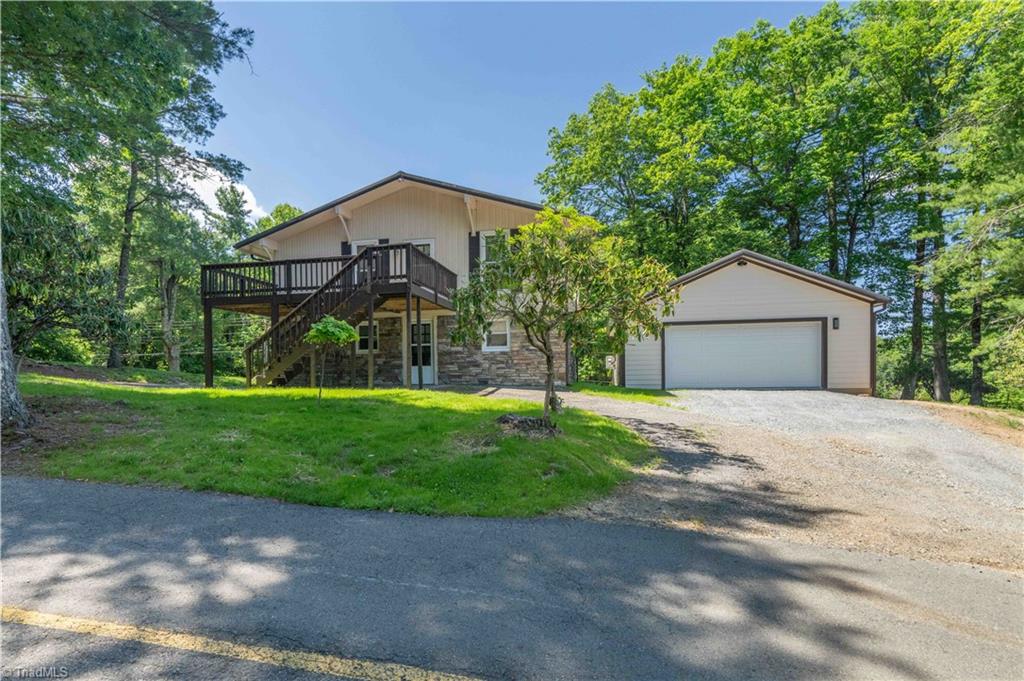 81 Pine Tree Drive Property Photo 3