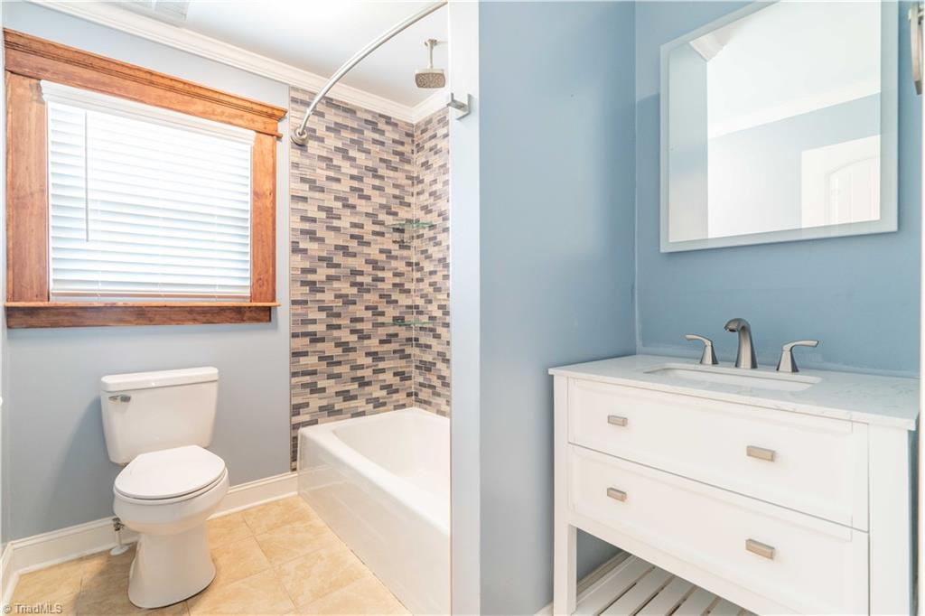 81 Pine Tree Drive Property Photo 24