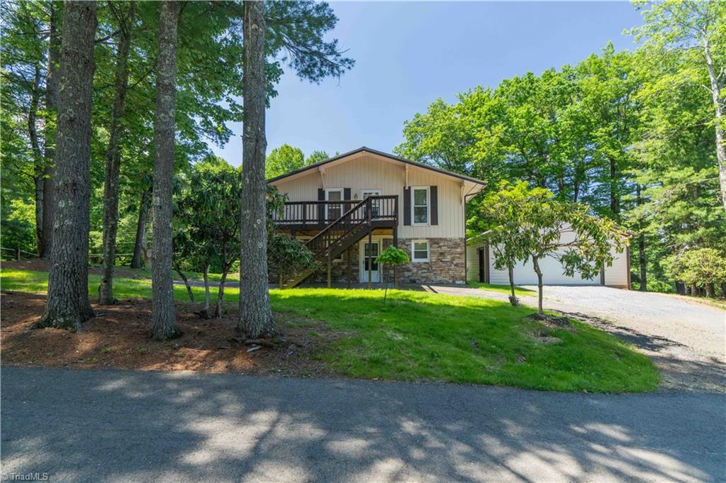 81 Pine Tree Drive Property Photo 35