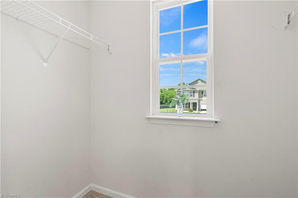183 Ashfield Lane Property Photo 29