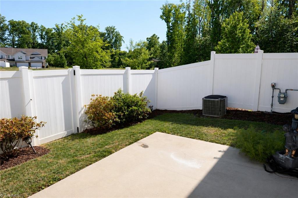 807 Riley Lane Property Photo 32