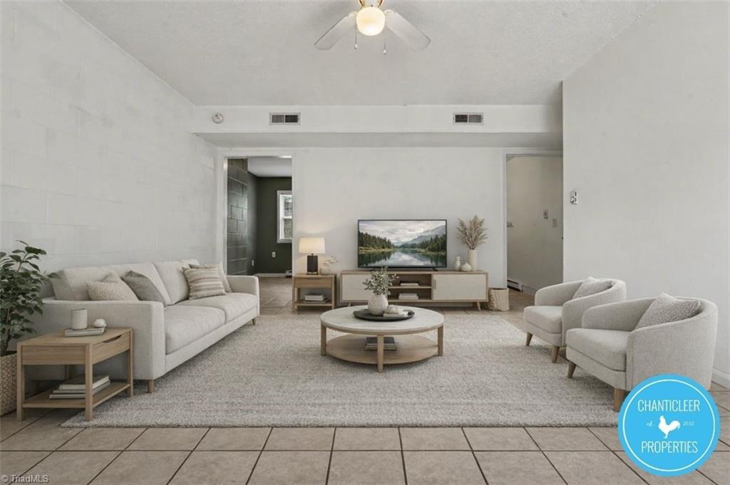 1504 Autumn Drive # A Property Photo 2