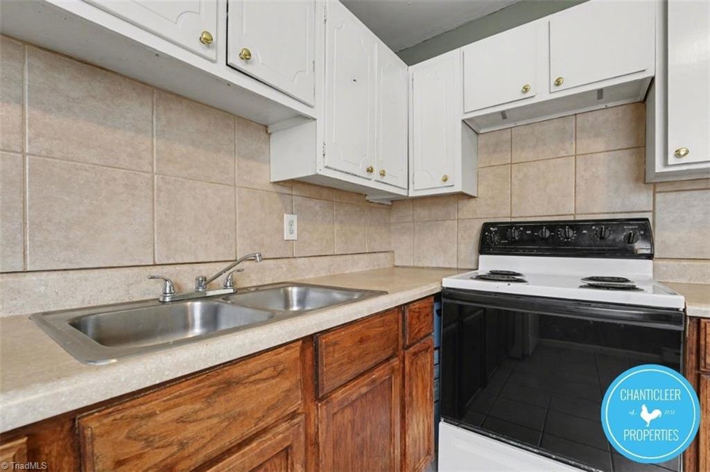 1504 Autumn Drive # A Property Photo 3