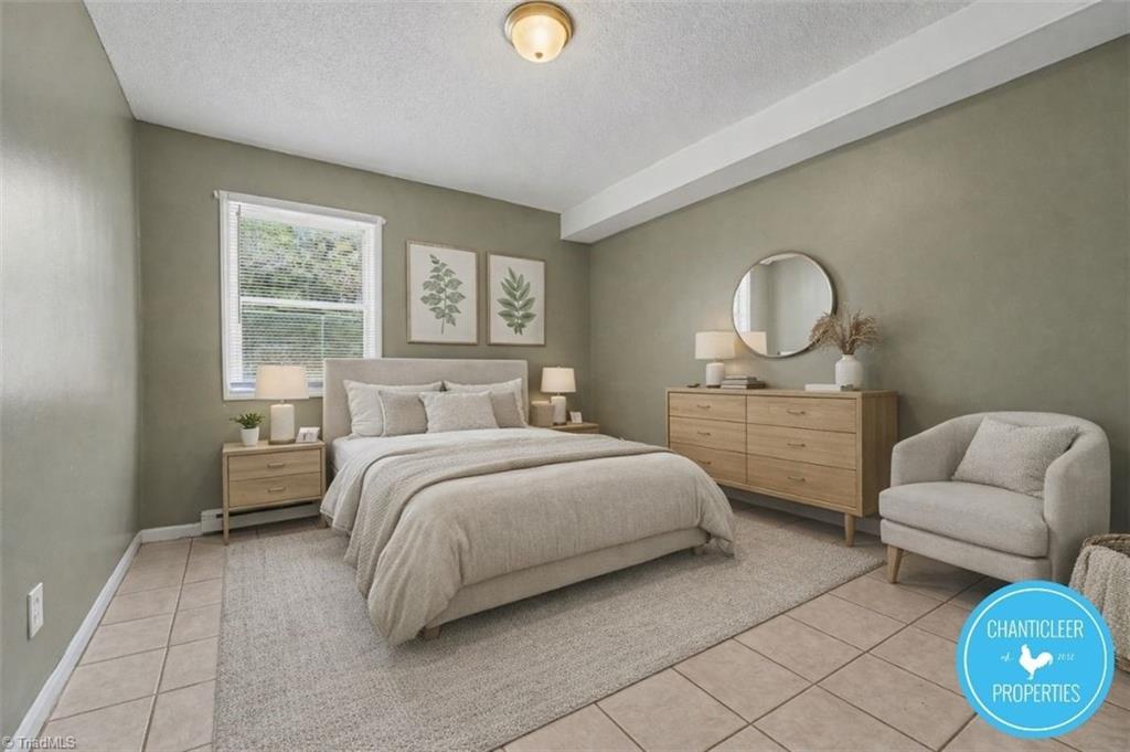 1504 Autumn Drive # A Property Photo 9
