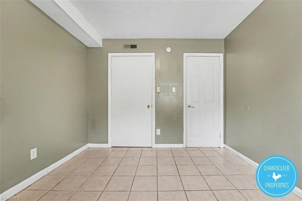 1504 Autumn Drive # A Property Photo 15