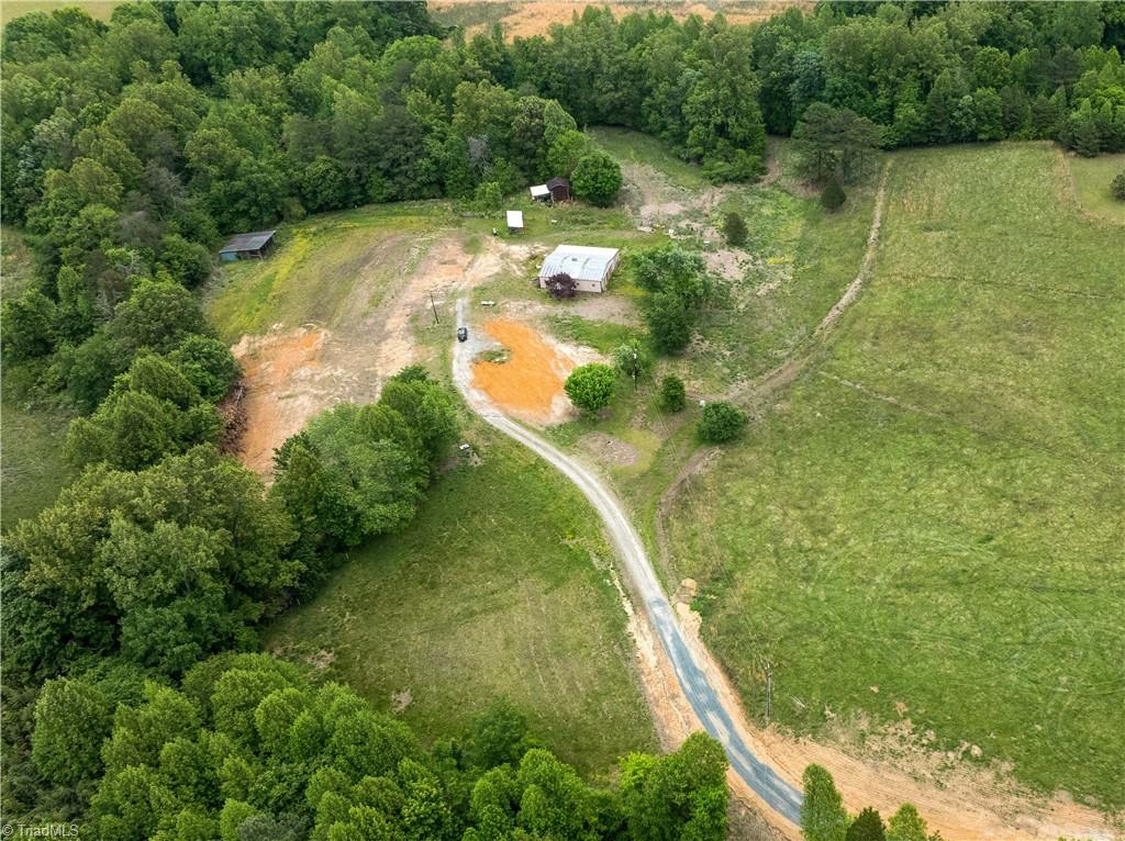 4275 Grubbs Road Property Photo 2