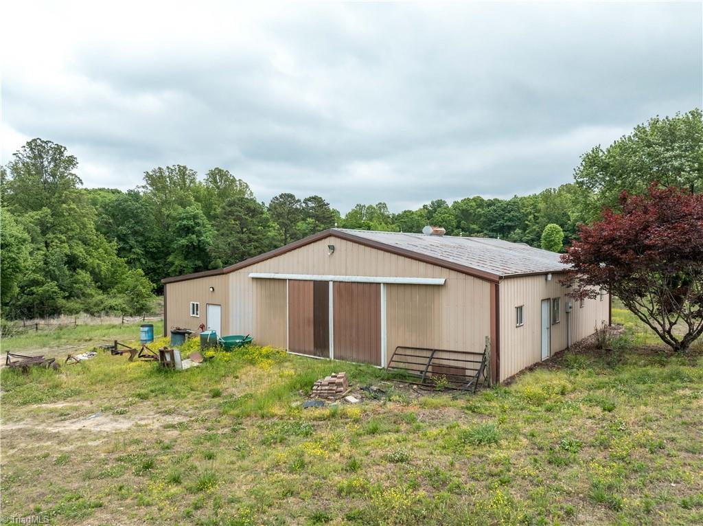 4275 Grubbs Road Property Photo 10