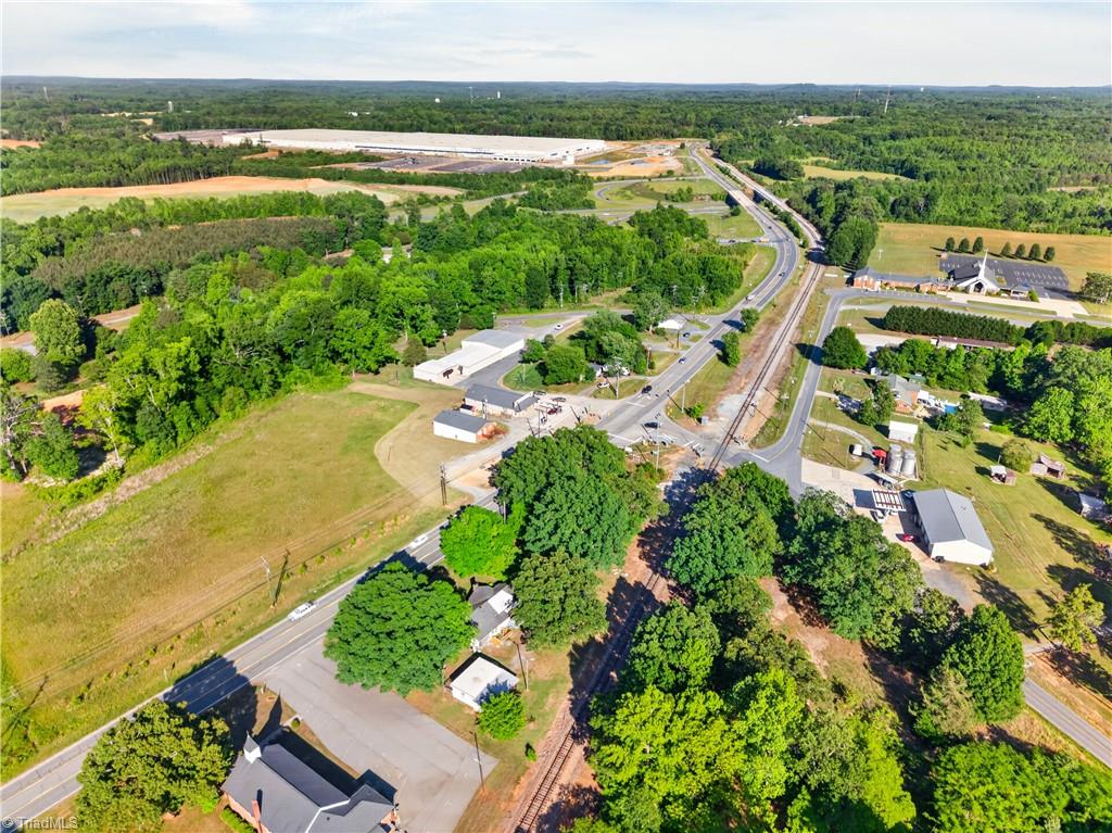 5717 Us Highway 311 Property Photo 10