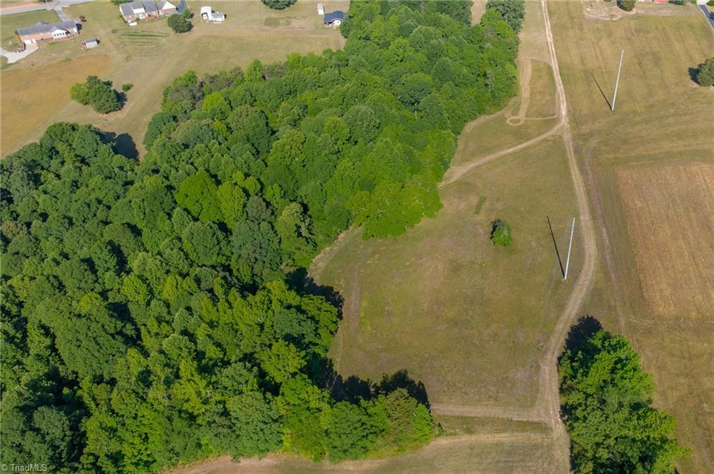 292 Lighthouse Lane Property Photo 1