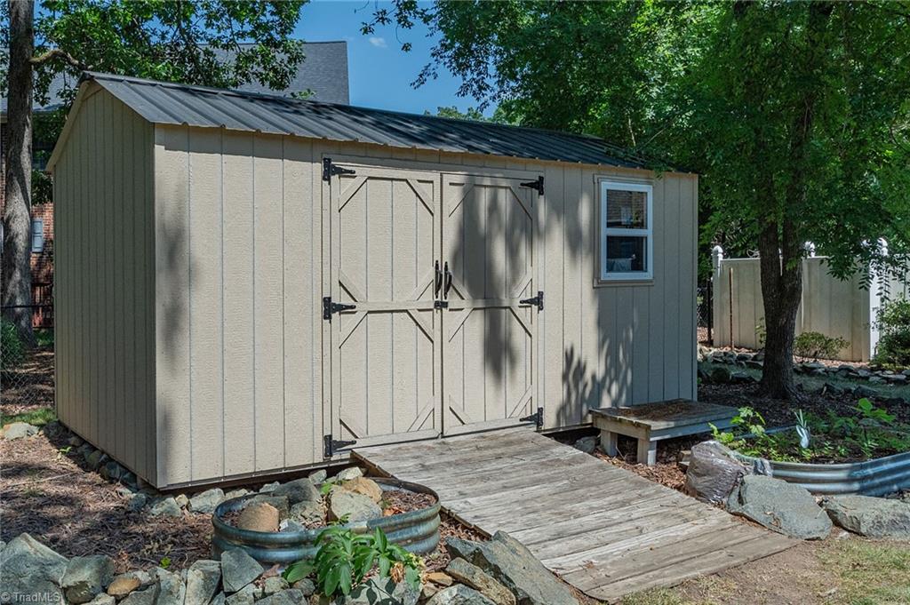 3316 Marlborough Road Property Photo 41