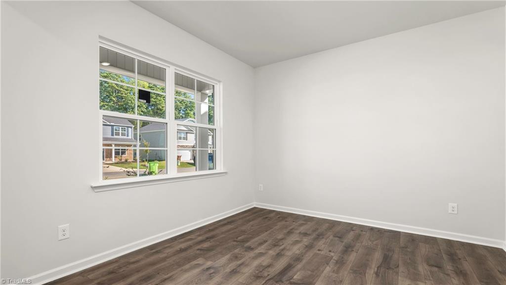 811 Bryson Boulevard Property Photo 5