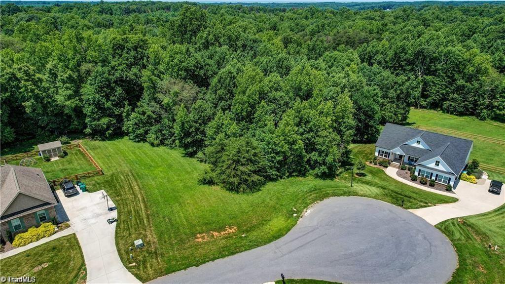 8435 Newgate Trace Property Photo 1