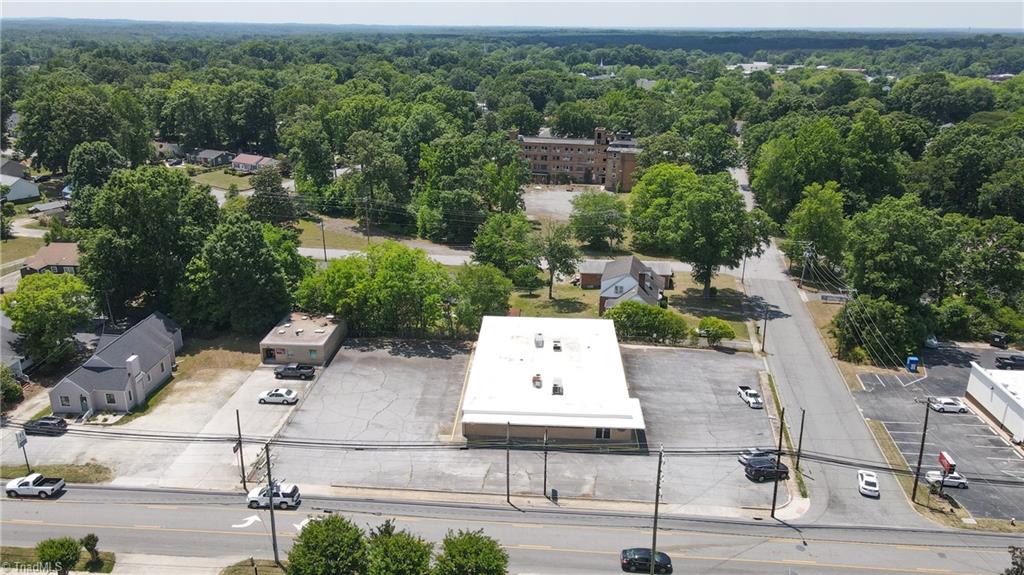 600 Randolph Street Property Photo 5