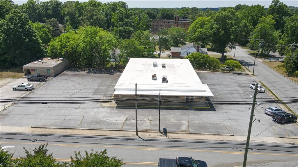 600 Randolph Street Property Photo 6