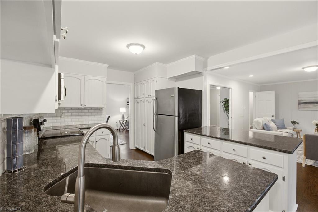 3255 Parrish Road Property Photo 4
