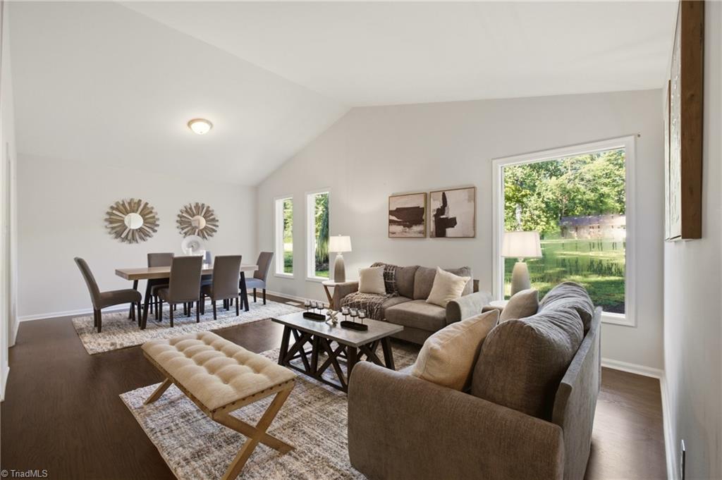 3255 Parrish Road Property Photo 8