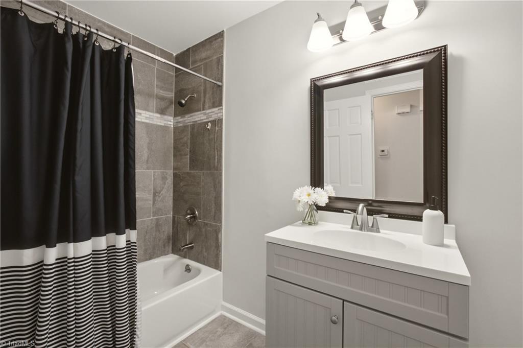 3255 Parrish Road Property Photo 16
