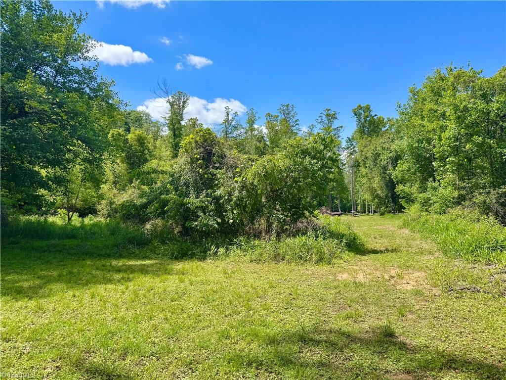 405 Brown Road Property Photo 9