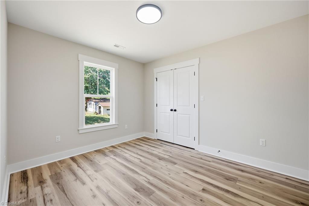 435 Stratton Avenue Property Photo 23