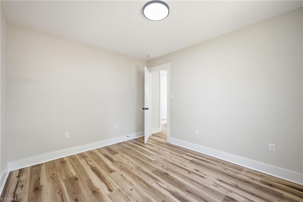 435 Stratton Avenue Property Photo 24