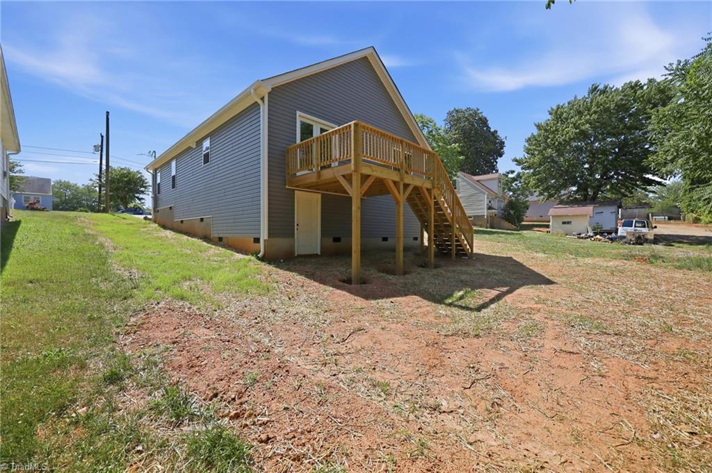 435 Stratton Avenue Property Photo 26