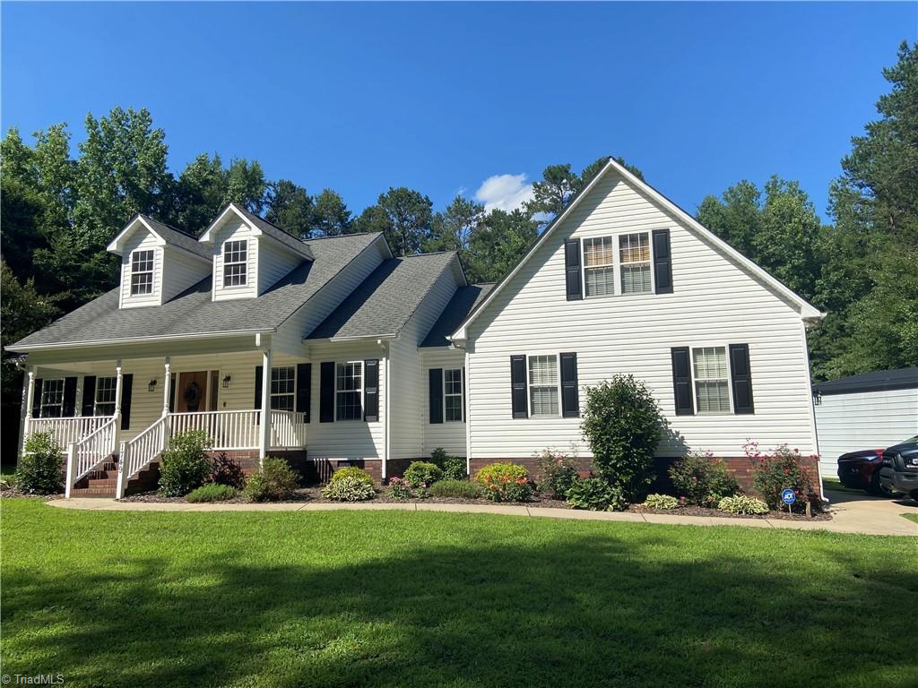 1749 Sells Road Property Photo 2