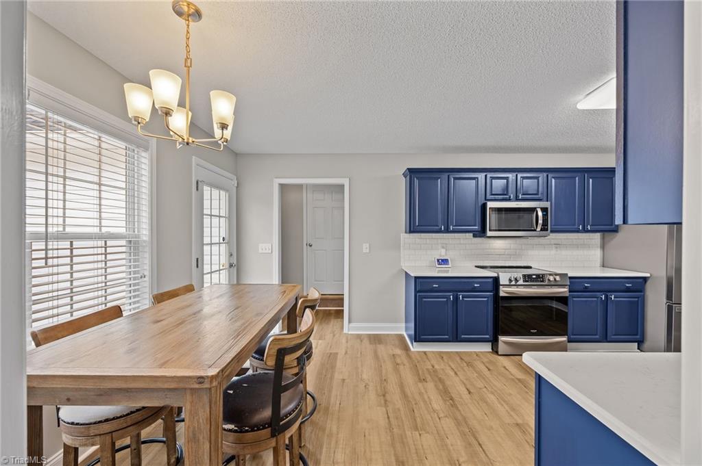 1749 Sells Road Property Photo 12